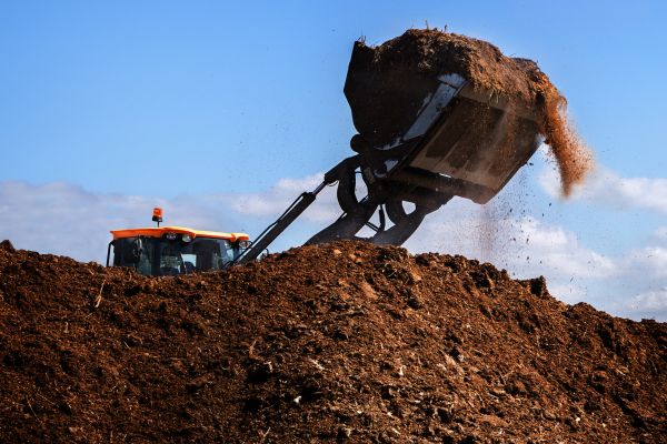 Cost of Dirt Spreading in Woodstock